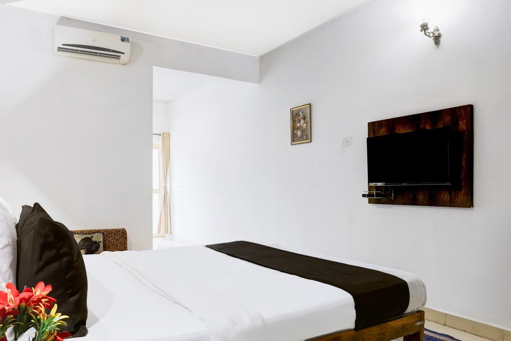 Super Townhouse Candolim Zewnętrze zdjęcie