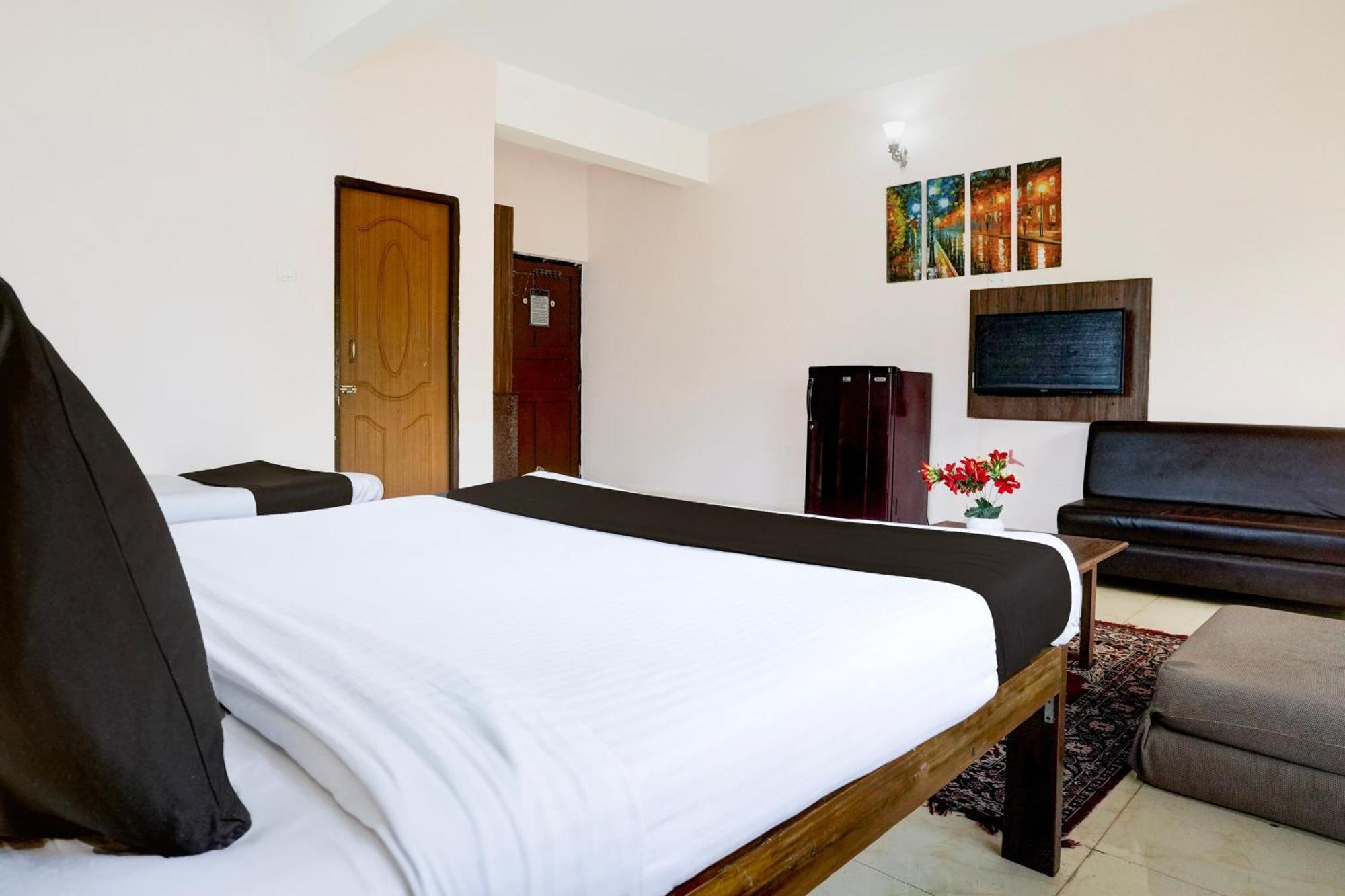 Super Townhouse Candolim Zewnętrze zdjęcie